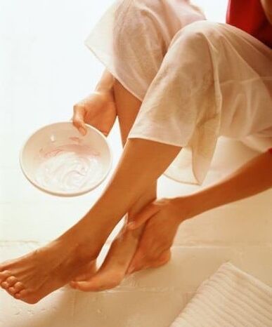 Bei Krampfadern einreiben